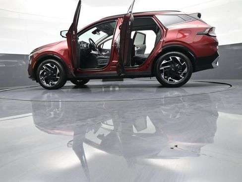 Certified 2025 Kia Sportage SX FWD image 50