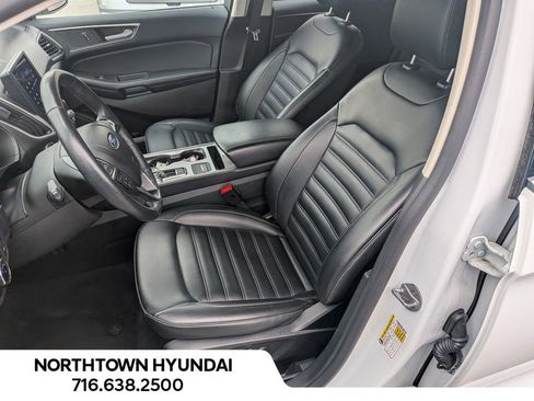 Used 2023 Ford Edge SEL image 6