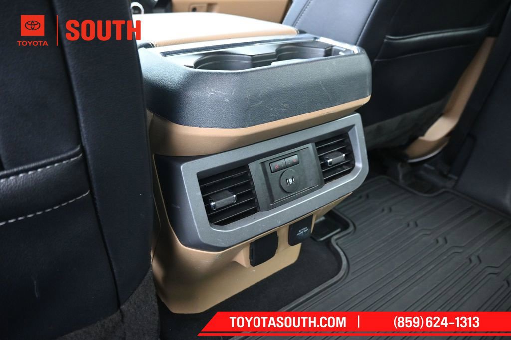 Used 2023 Ford F250 Lariat w/ Chrome Package AWD/4WD image 28