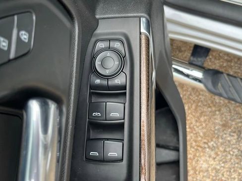 Used 2020 Chevrolet Silverado 2500 LT w/ Texas Edition AWD/4WD image 13