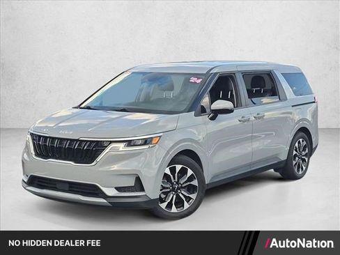 Used 2024 Kia Carnival EX FWD image 1