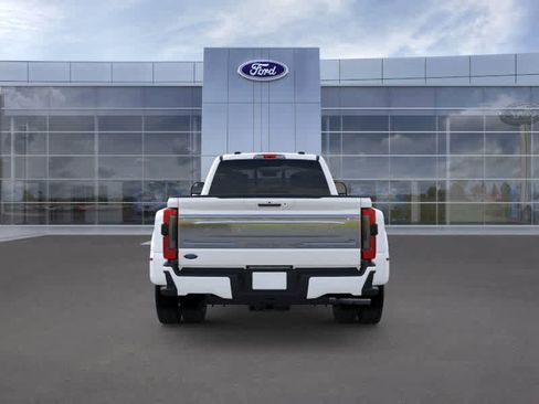 New 2026 Ford F450 Platinum w/ Platinum Plus Package image 5