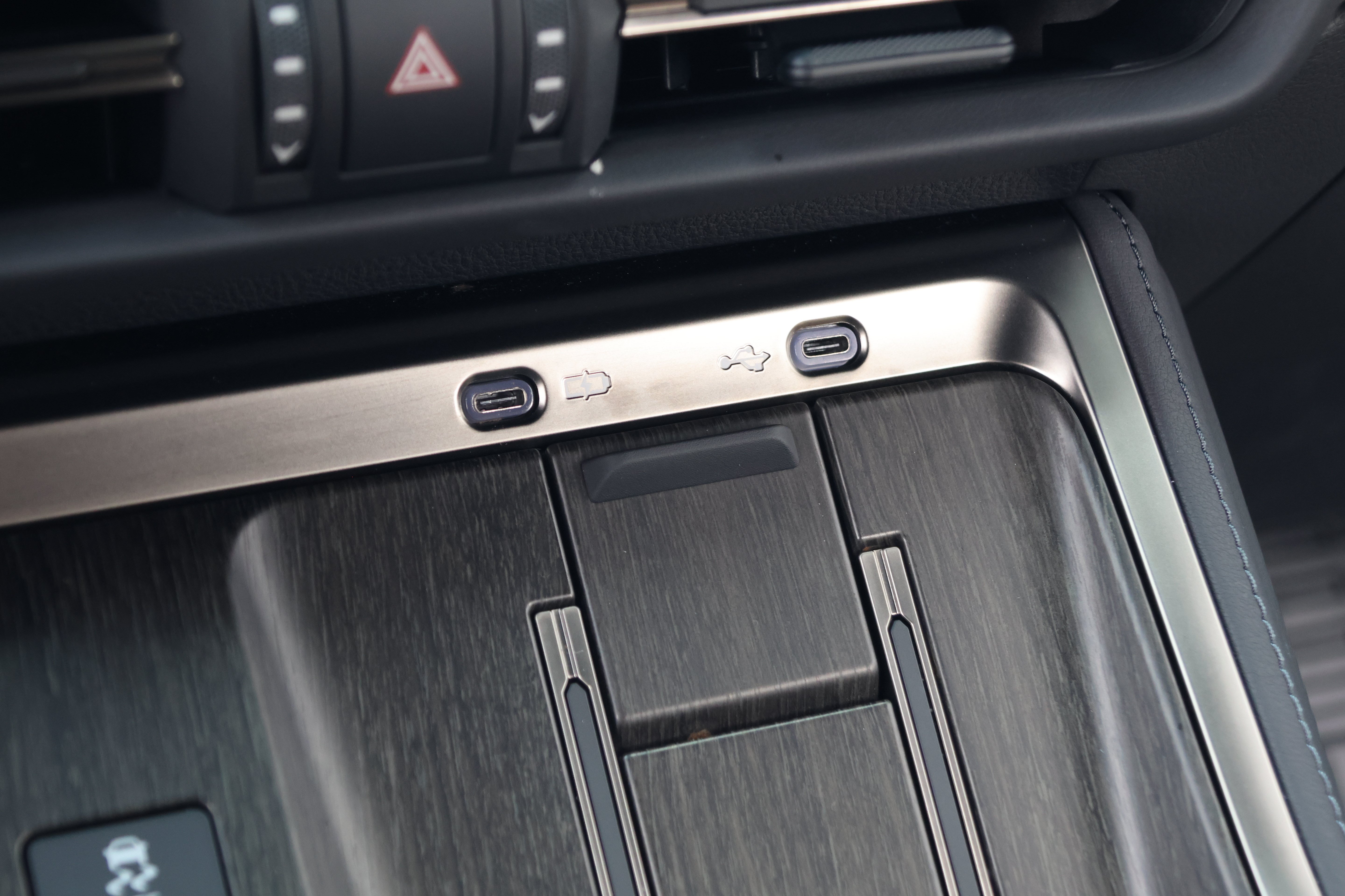 Used 2024 Lexus GX 550 w/ Accessory Package (Z1) AWD/4WD image 26