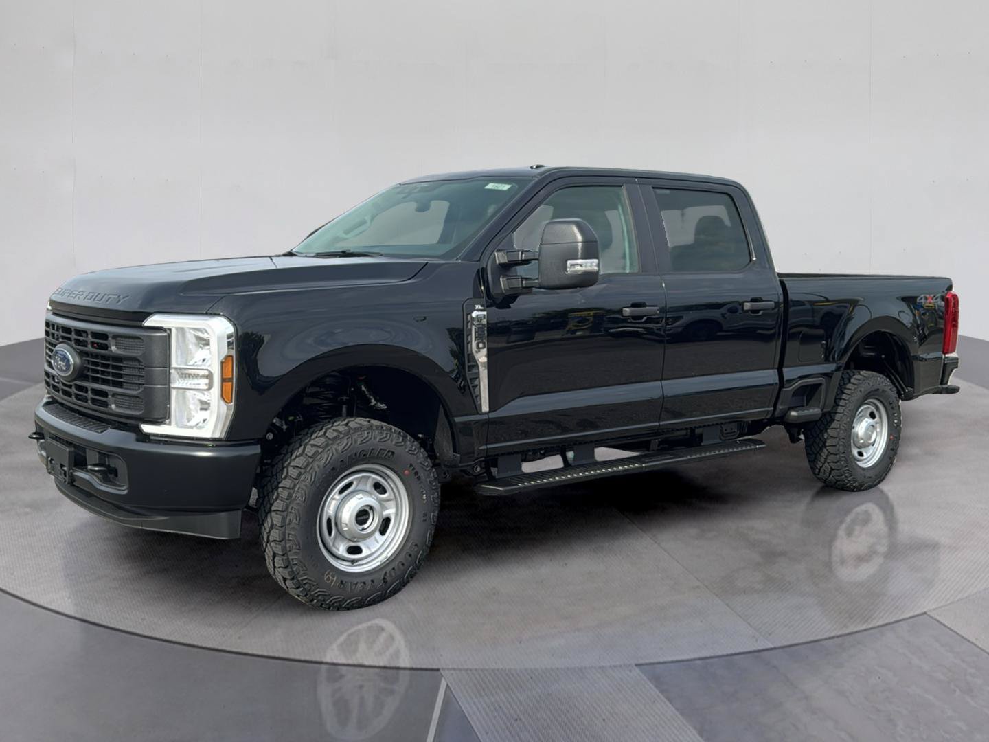 Certified 2026 Ford F250 XL w/ XL Off-Road Package AWD/4WD image 1