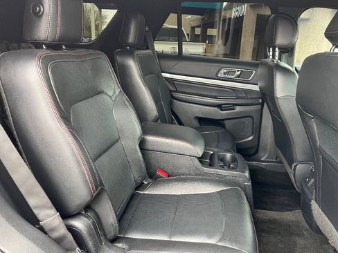 Used 2016 Ford Explorer Sport w/ Equipment Group 401A AWD/4WD image 36