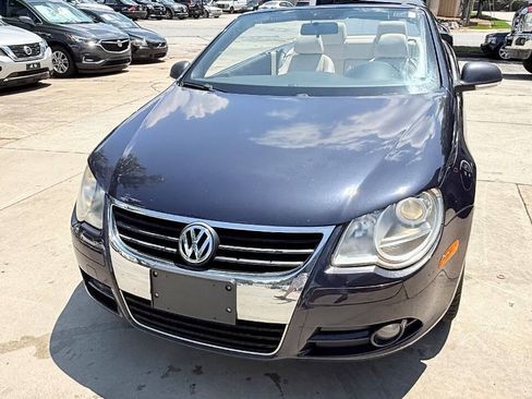 Used 2008 Volkswagen Eos Komfort FWD image 10