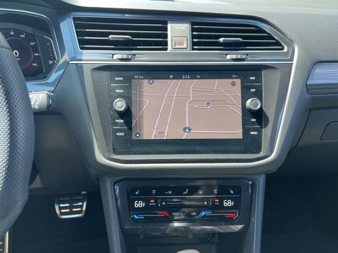 Used 2024 Volkswagen Tiguan SEL R-Line image 20