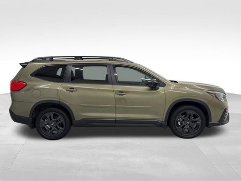 Used 2024 Subaru Ascent Onyx Edition AWD/4WD image 8