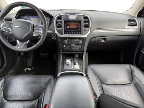 Used 2023 Chrysler 300 Touring L w/ Popular Equipment Group image 12