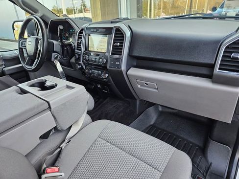 Used 2016 Ford F150 XLT w/ Equipment Group 302A Luxury AWD/4WD image 22