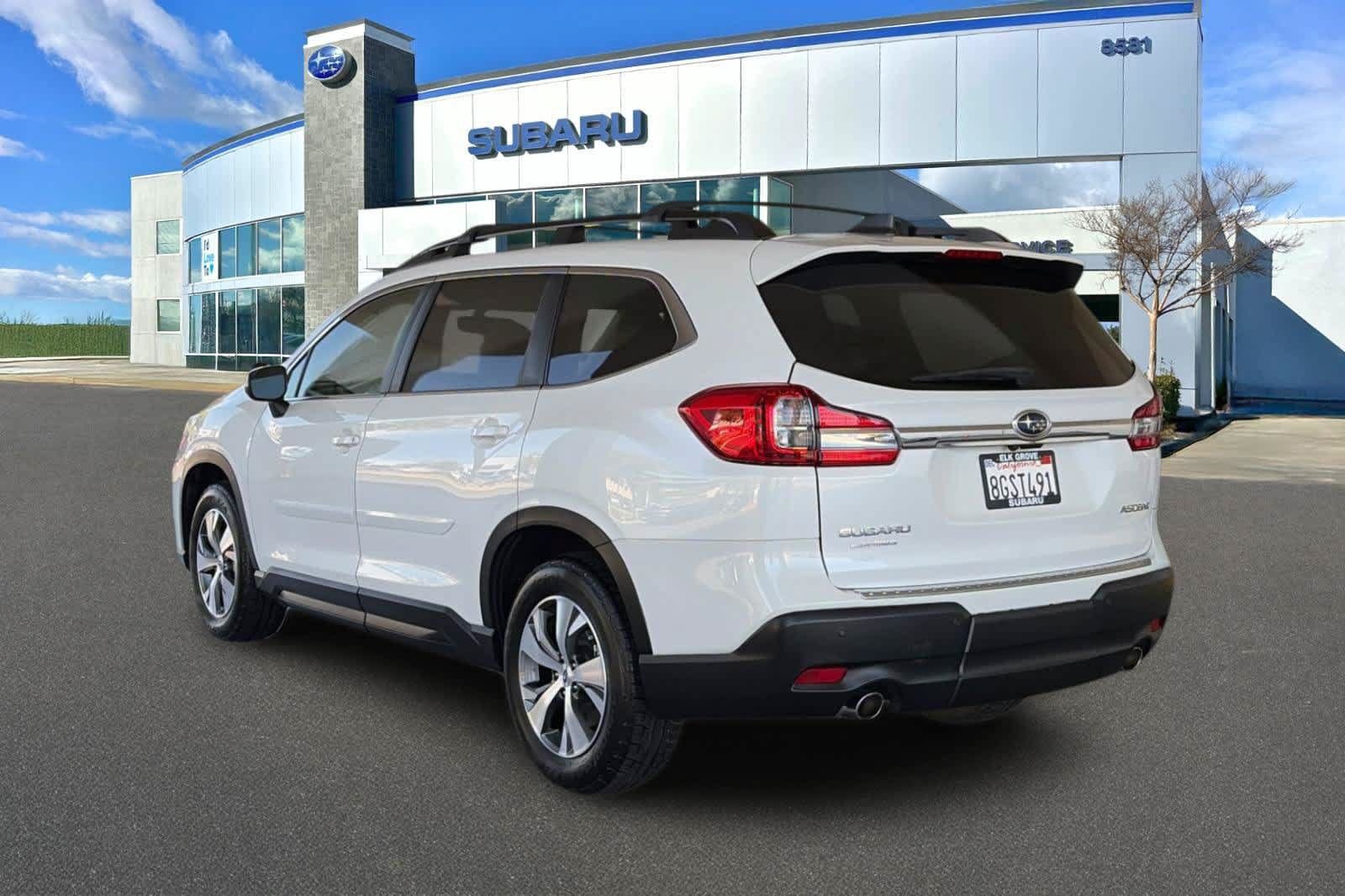 Used 2019 Subaru Ascent Premium w/ Popular Package #3 AWD/4WD image 8