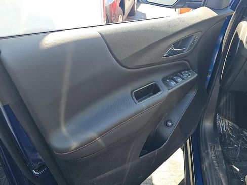 Used 2023 Chevrolet Equinox RS image 9