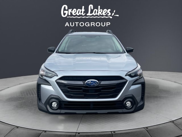 Certified 2025 Subaru Outback Premium AWD/4WD image 8