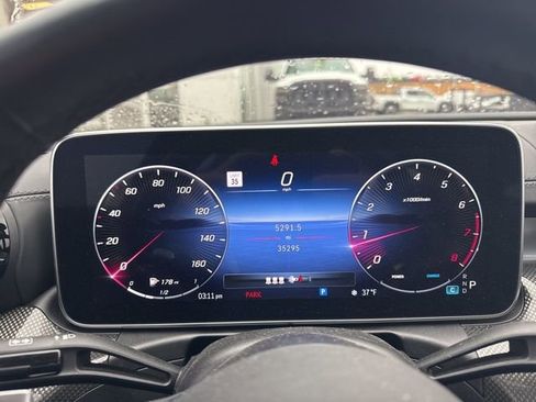 Used 2024 Mercedes-Benz C 300 4MATIC Sedan image 9