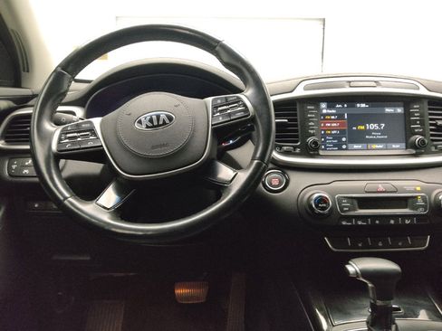 Used 2019 Kia Sorento EX w/ EX Touring Package FWD image 22