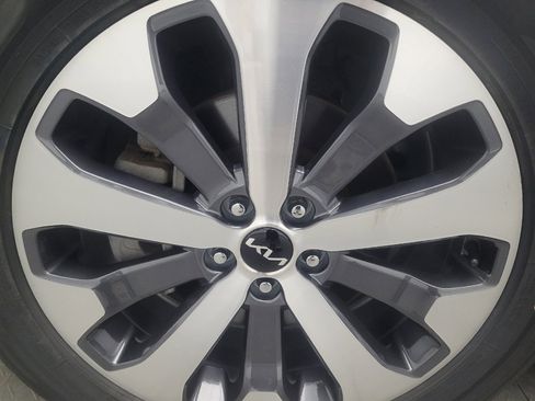 Used 2022 Kia Telluride S FWD image 31