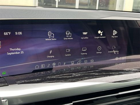 New 2026 Cadillac Escalade IQL Sport 1 w/ LPO, ONYX Package image 17