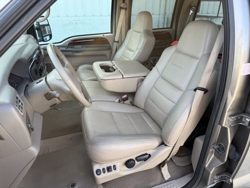 Used 2002 Ford F350 2WD Crew Cab DRW Super Duty image 20