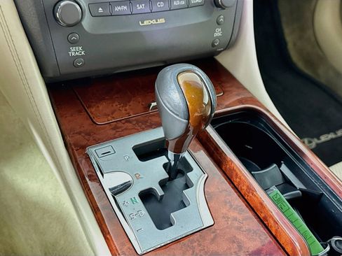 Used 2011 Lexus GS 350 AWD w/ Luxury Value Edition image 14