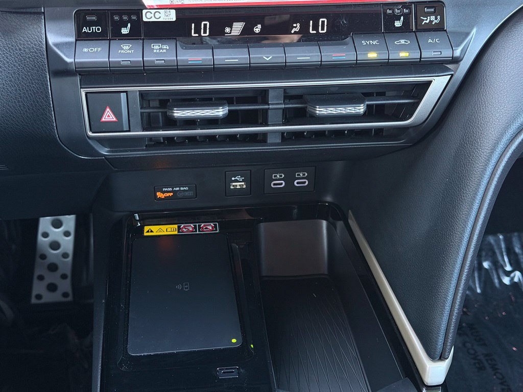 Used 2026 Toyota Camry XSE FWD image 30