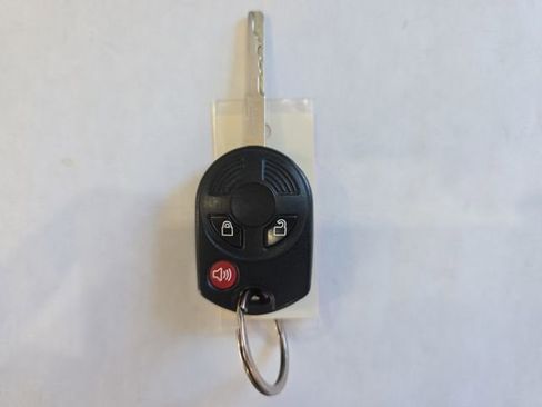 Used 2018 Ford Escape SE FWD image 30