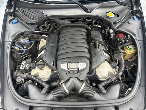 Used 2014 Porsche Panamera GTS AWD/4WD image 23