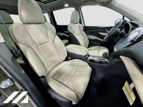 New 2026 Subaru Ascent Limited AWD/4WD image 32