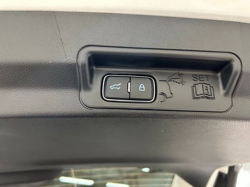 New 2026 Ford Explorer Active w/ Active Comfort Package image 33