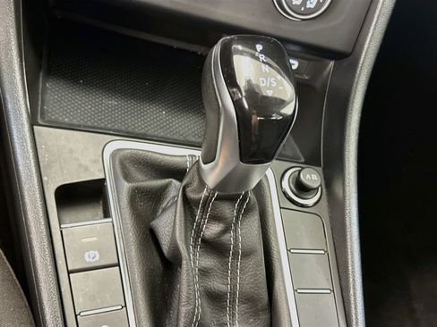 Used 2024 Volkswagen Jetta S FWD image 24