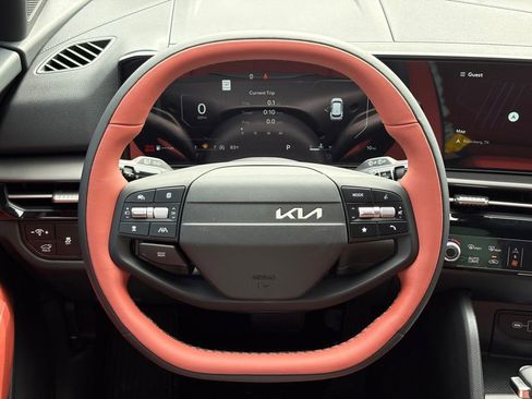 New 2026 Kia K4 FWD image 35