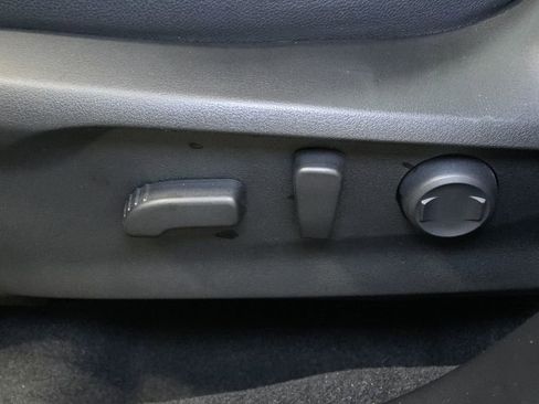 Used 2023 Subaru Forester Sport image 18