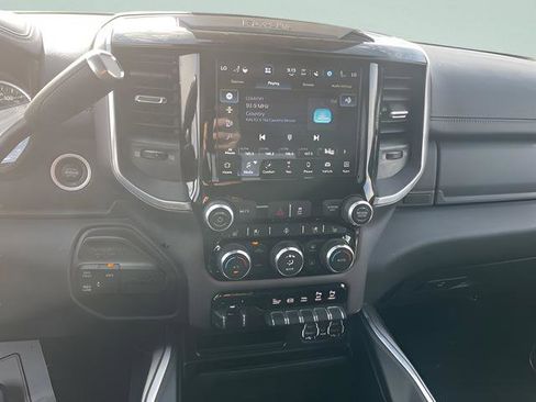 Used 2022 RAM 3500 Laramie AWD/4WD image 10