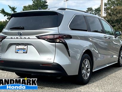 Used 2025 Toyota Sienna XLE