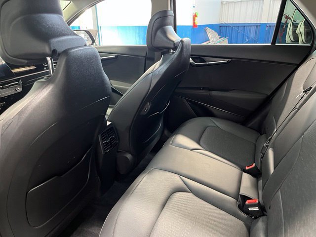 Used 2024 Kia Niro Wave FWD image 19