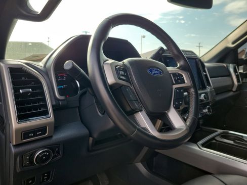 Certified 2022 Ford F250 Platinum AWD/4WD image 22