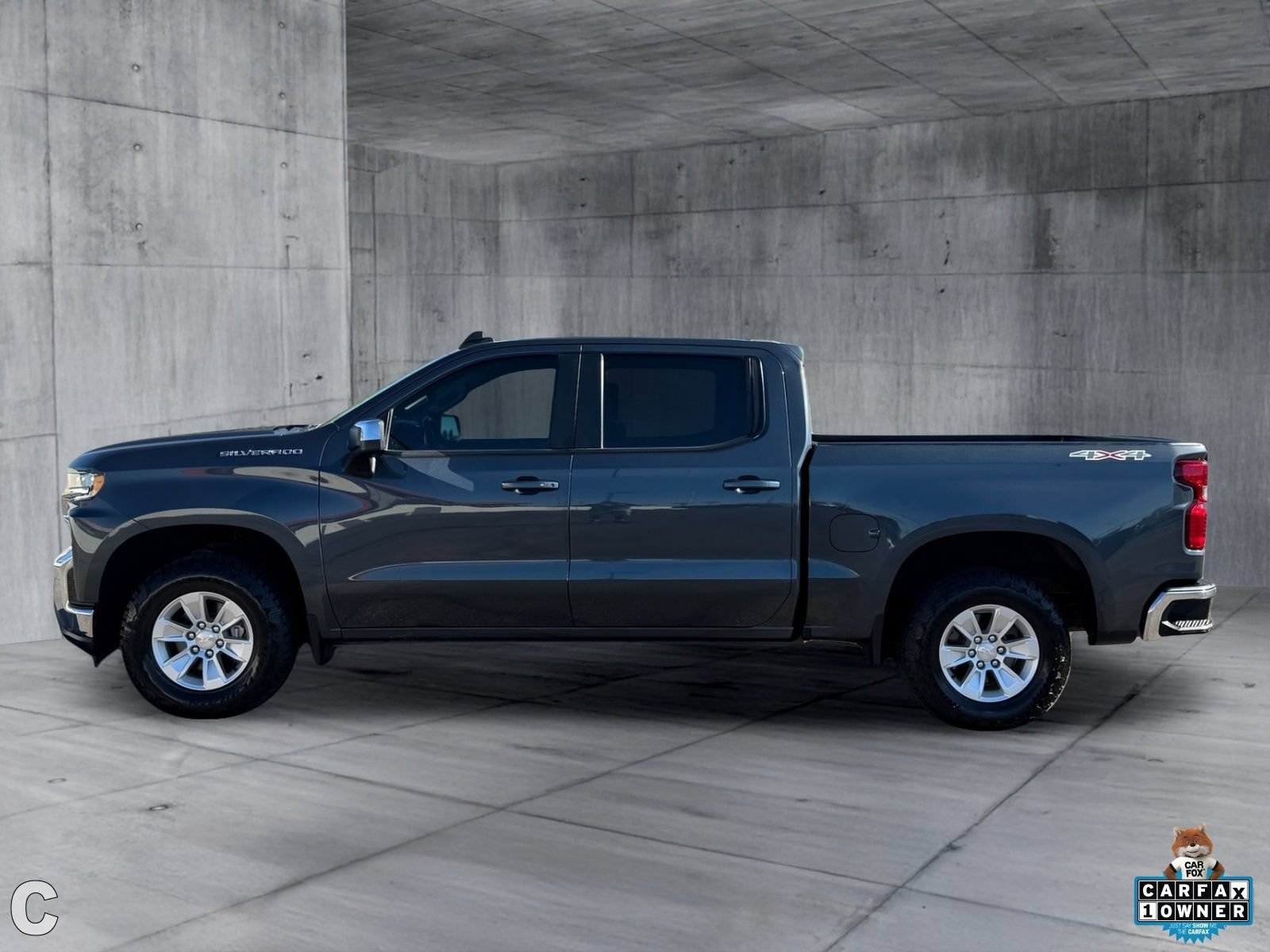 Certified 2022 Chevrolet Silverado 1500 LT AWD/4WD image 3