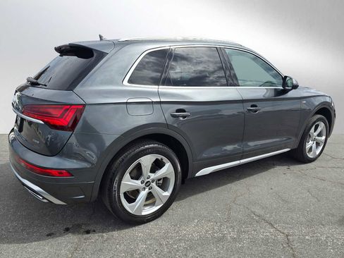 Used 2023 Audi Q5 2.0T Premium Plus w/ Premium Plus Package image 7