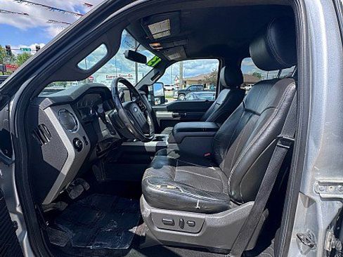 Used 2013 Ford F250 Lariat w/ Chrome Pkg AWD/4WD image 16
