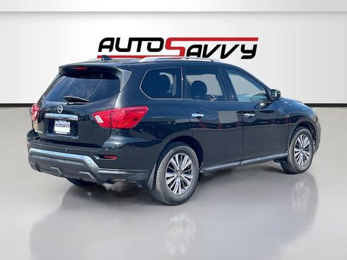 Used 2020 Nissan Pathfinder S FWD image 7
