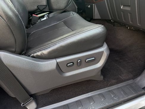Used 2015 Ford F350 Lariat AWD/4WD image 46