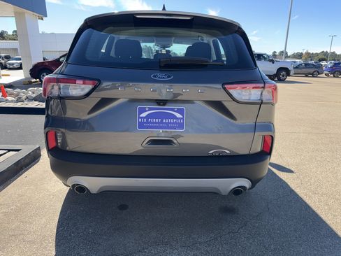 Used 2021 Ford Escape S image 26