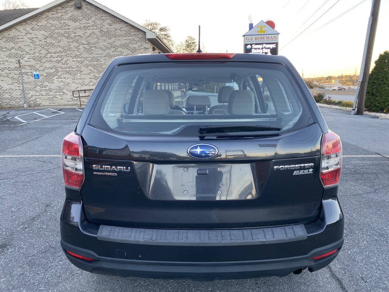 Used 2014 Subaru Forester 2.5i w/ Popular Package #1 AWD/4WD image 5