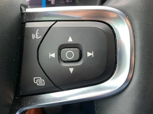 Used 2023 Volvo C40 P8 Recharge Ultimate AWD/4WD image 16