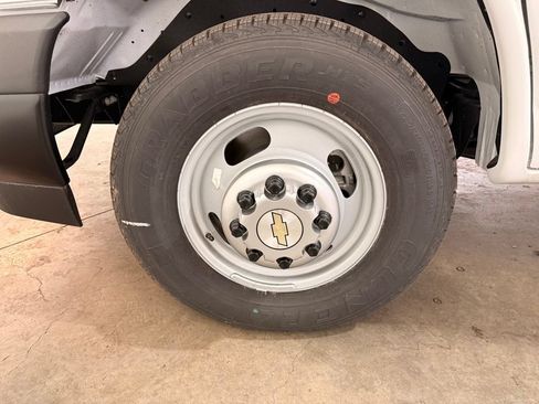 New 2025 Chevrolet Express 3500 w/ Power Convenience Package RWD image 14
