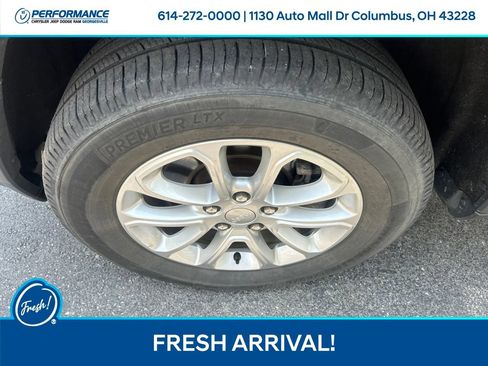 Used 2021 Jeep Grand Cherokee Laredo X AWD/4WD image 10