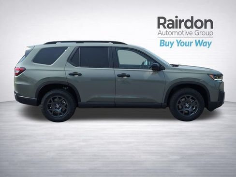 Used 2026 Honda Pilot TrailSport image 8
