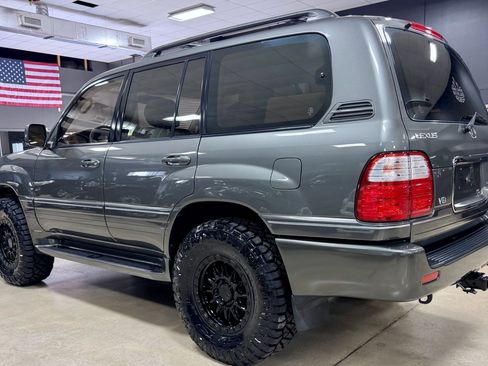 Used 1999 Lexus LX 470 4WD image 9