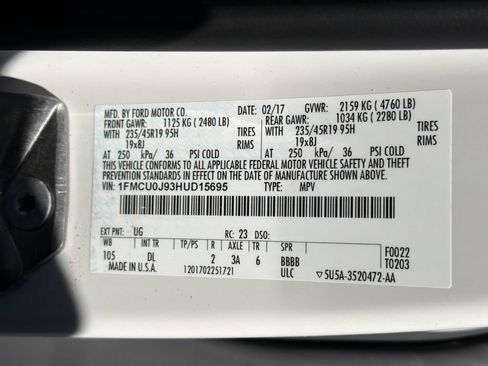 Used 2017 Ford Escape Titanium w/ Equipment Group 301A FWD image 33