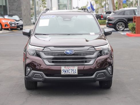 Certified 2026 Subaru Forester Premium AWD/4WD image 2
