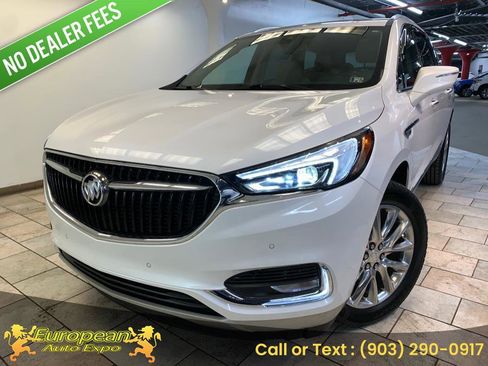 Used 2020 Buick Enclave Premium w/ Sun and Sites Package AWD/4WD image 1